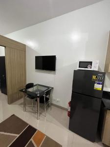 SHORE TOWER 1 Staycation Near Mall Of Asia