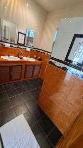 Beautiful bungalow with shared outdoor pool