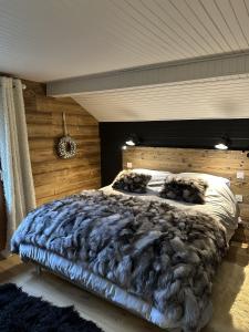 Chalets Chalet de l'Ours : 4 etoiles-spa-proche des pistes : photos des chambres