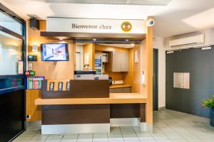 Hotels B&B HOTEL Cholet Sud : photos des chambres