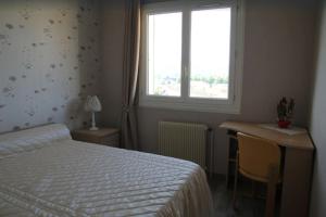 Appartements Avenue de Geneve : photos des chambres