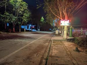 nhà nghỉ Ngọc Lam