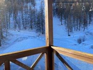 Appartements Charmant studio avec coin nuit en mezzanine La Foux d'Allos : photos des chambres