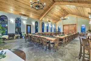 Banquet Hall and Pool Expansive Forestburg Ranch!