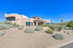 Spacious Scottsdale Home with Poolside Lounge and Spa! - Payson