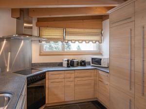 Apartment Chesa Crusch 7 by Interhome