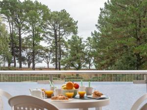 Appartements Apartment Men Er Bellec-1 by Interhome : photos des chambres