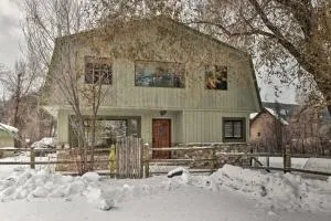 Spacious Irwin Home on Snake River! - Thayne