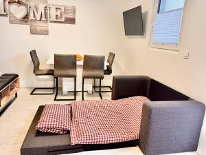 Moderne Ferienwohnung nahe Ravensburger Spieleland & Friedrichshafen - mit Außenbereich