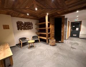 Appartements Arc 1950 Appartement de standing Refuge du Montagnard, vue incroyable sur le Montblanc, skis aux pieds Acces spa et piscine : photos des chambres