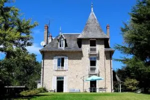 Grande maison familiale 12p à proximité de Blois - Chitenay
