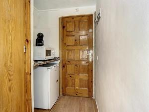 Cómodo Estudio de 1 habitación y fácil aparcamiento.