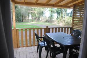 Mobil Home camping 3*** piscine chauffée