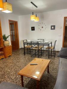 UIM Mediterraneo M Cristina con garaje Wifi