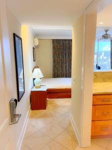 Charming Royal Garden condo