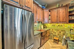 Ski-In Penthouse in Breckenridge with Pool Access!