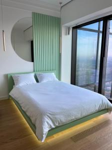 Sky Residence West 65 Tower