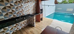 Sobrado Com Piscina Praia Vermelha do Norte