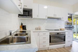 Idle Hours Pet Friendly 5 Mins Walk to Beach