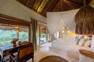 Deluxe Có bồn Jacuzzi (Deluxe Jacuzzi)