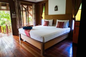 Lanta Andaleaf Bungalow - SHA Extra Plus