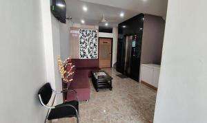 Hotel Golden Rays