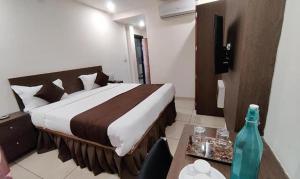 Hotel Golden Rays