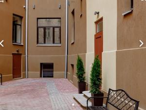 Modern studio near Riga Theater!