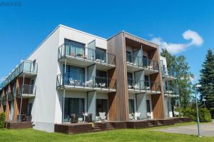 Sunny Aisa Apartment