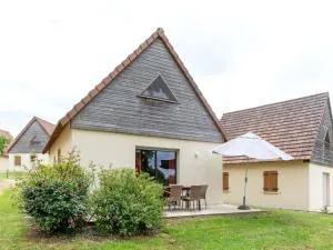 Beautiful holiday home with terrace - Leyme
