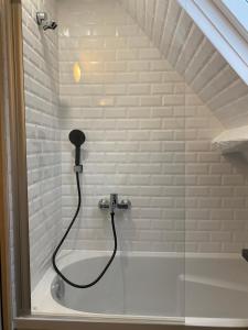 2 pièces les écuries du château