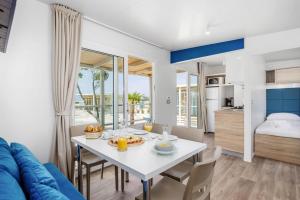 Mobile Homes in Camping Omisalj, island Krk, with swimmingpool 