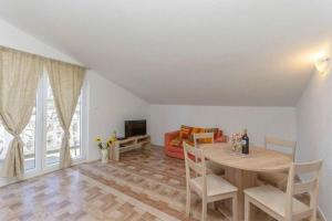 Apartments Fortuna in Pirovac, close to the seabeach