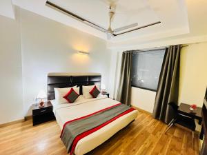 Hotel At Residency Kaushambi Couple Friendly