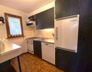 Ski inout 150 m, 2 chambres , 6 personnes.