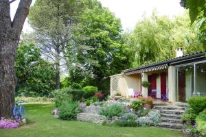 Maisons de vacances Provencal Holiday Home with Private Pool, Malaucene : photos des chambres