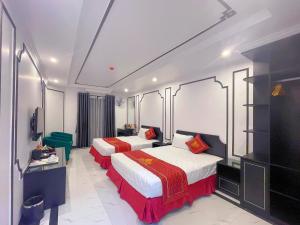 Rosy Hotel