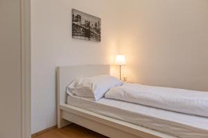 Cozy 2BR Apartment - Near Wiener Stadthalle