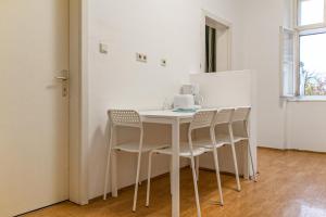Spacious 2BR Apt.-Near Wiener Stadthalle