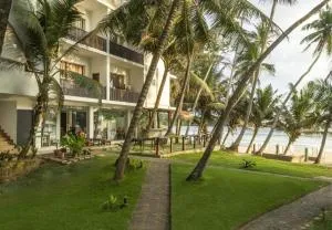 迪克威勒海滩酒店 - 迪克韦勒