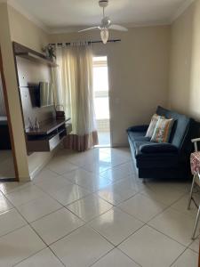 Apto com Piscina e Churrasqueira