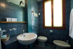 Small Single Room