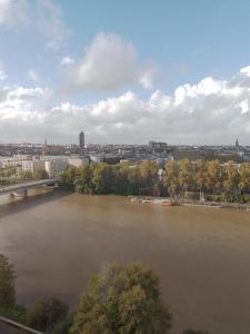 Appartements Appartement standing Vue panoramique unique sur Nantes : photos des chambres