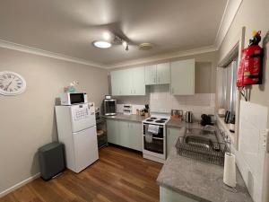 Comfortable 2-Bedroom home in Mudgee - Rest Easy Mudgee