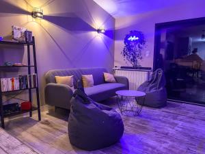 Maisons de vacances Carcalove - Pool, Billard & Jacuzzi - 10pax : photos des chambres
