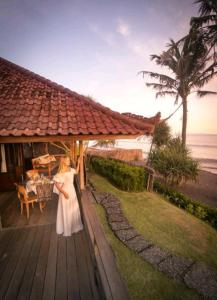 Secret Moon Beach House