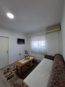 Apartman Ana - Tuli
