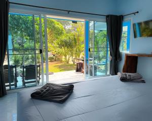 Twocans Homestay KohMak - SHA