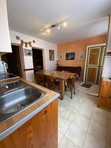 Appartements Chalet le Garabrut : photos des chambres