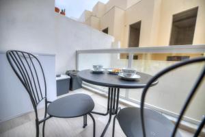 Modern and bright 2bedroom with terrace SARD1-1